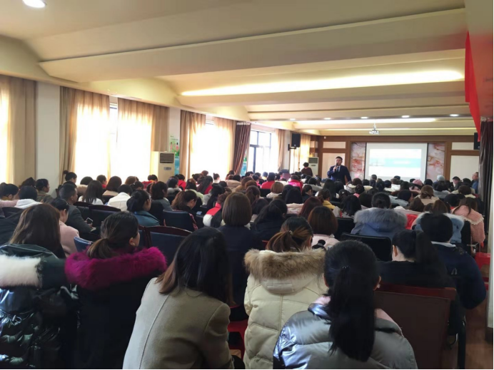 20191230滕洪芳-浩澤助力邵陽優(yōu)康一親公司年會新聞稿250.png 20191230滕洪芳-浩澤助力邵陽優(yōu)康一親公司年會新聞稿250.png